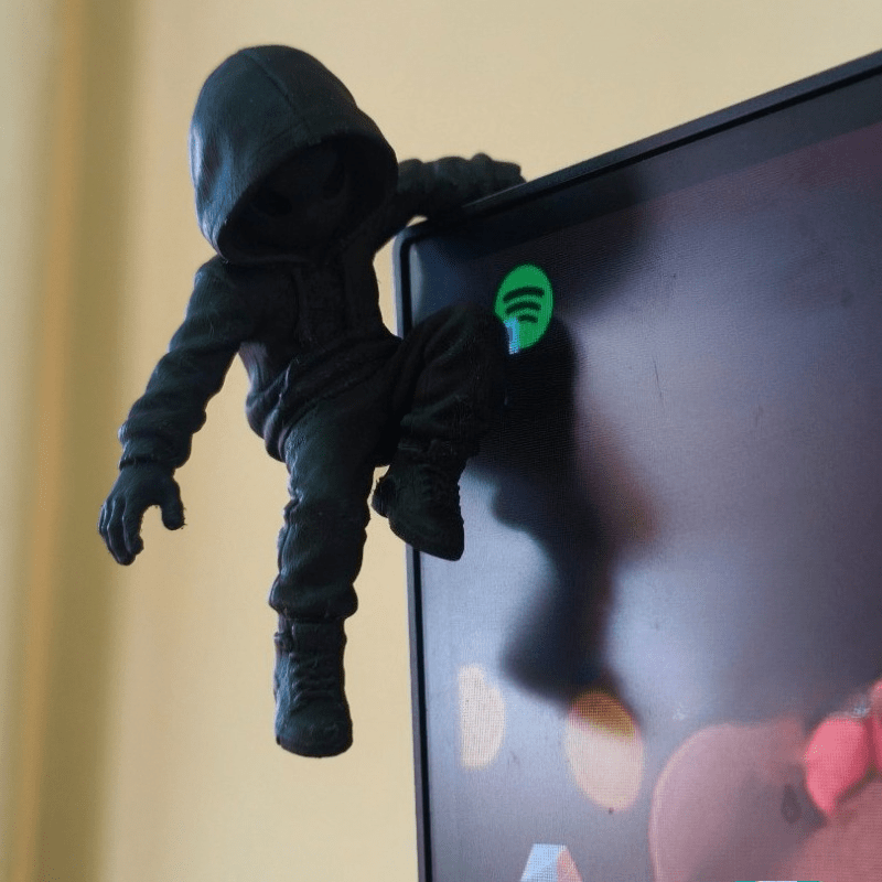 Climb Hoodie Alien Mini Statue - Vintage Gaming Accessories recension och pris